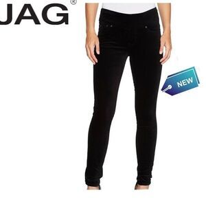 JAG New with tag Black velvet mid rise straight leg pants size 10